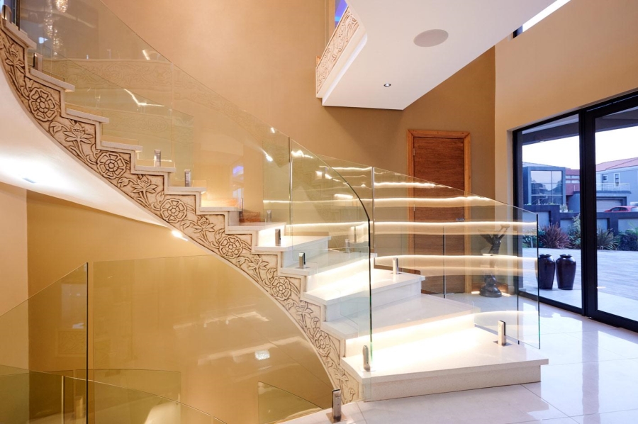 7 Bedroom Property for Sale in Blue Valley Golf Estate Gauteng