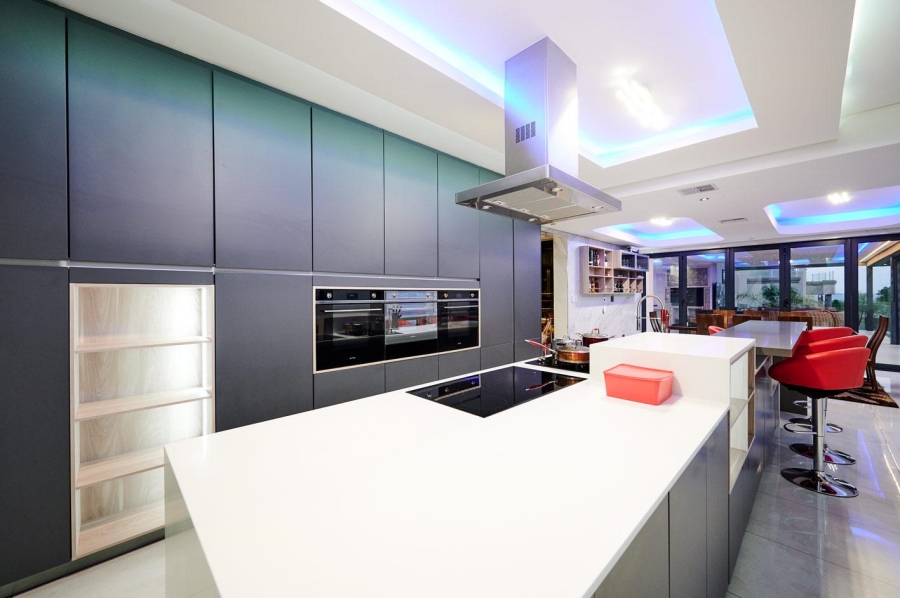 7 Bedroom Property for Sale in Blue Valley Golf Estate Gauteng