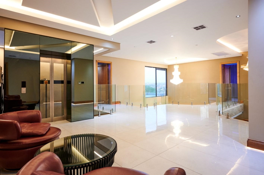 7 Bedroom Property for Sale in Blue Valley Golf Estate Gauteng