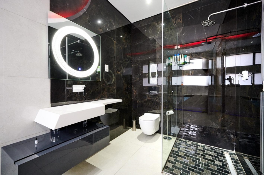 7 Bedroom Property for Sale in Blue Valley Golf Estate Gauteng