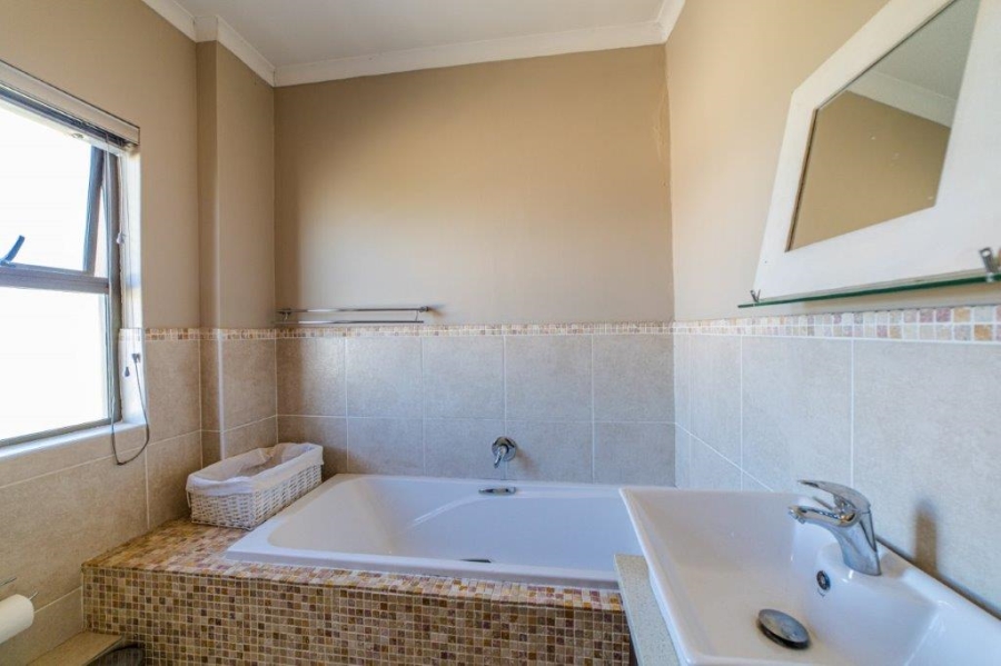 3 Bedroom Property for Sale in Kyalami Glen Estate Gauteng