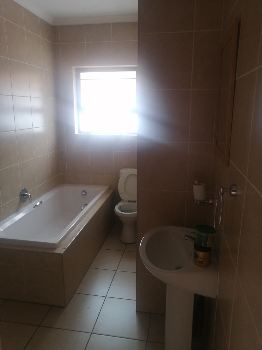 To Let 3 Bedroom Property for Rent in Willow Park Manor Gauteng