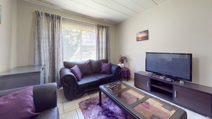 1 Bedroom Property for Sale in Witfield Gauteng