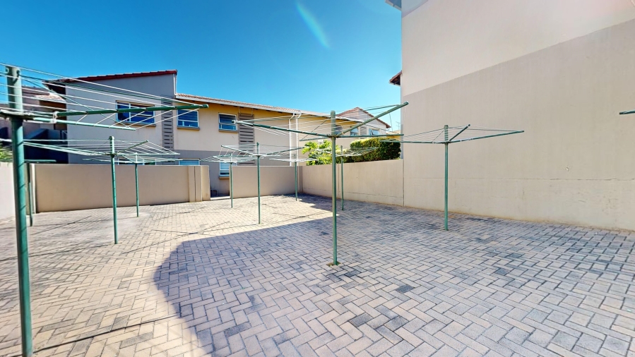 1 Bedroom Property for Sale in Witfield Gauteng