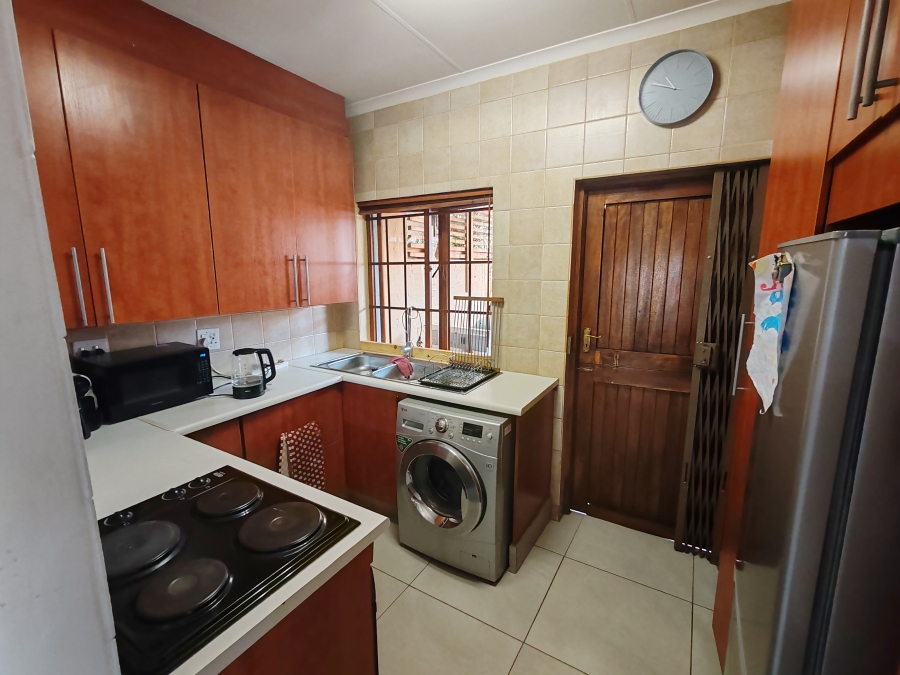 2 Bedroom Property for Sale in Heatherview Gauteng