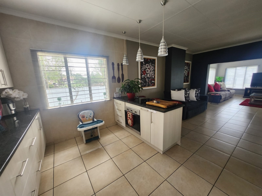 3 Bedroom Property for Sale in Dalview Gauteng