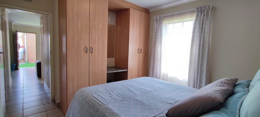 3 Bedroom Property for Sale in Thatch Hill Estate Gauteng
