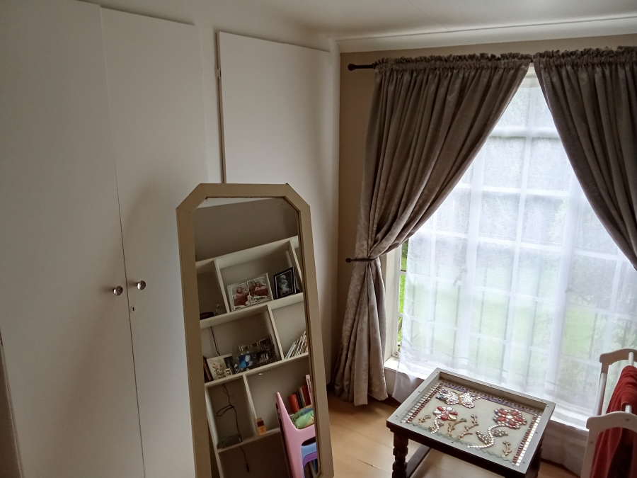 4 Bedroom Property for Sale in Constantia Kloof Gauteng