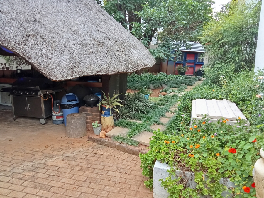 4 Bedroom Property for Sale in Constantia Kloof Gauteng
