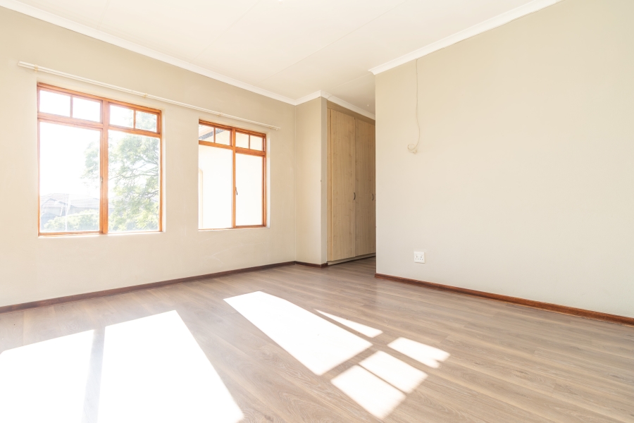 2 Bedroom Property for Sale in Paulshof Gauteng