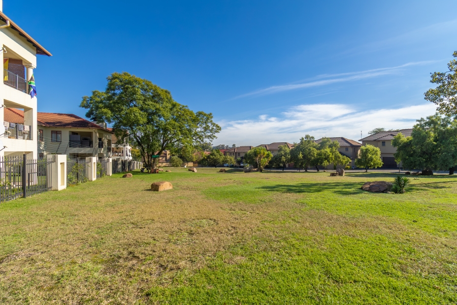 2 Bedroom Property for Sale in Paulshof Gauteng