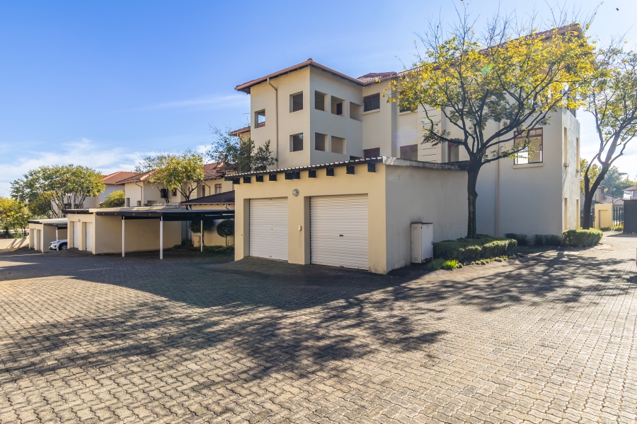 2 Bedroom Property for Sale in Paulshof Gauteng