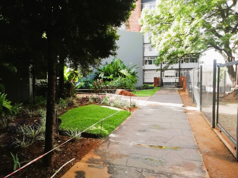 2 Bedroom Property for Sale in Muckleneuk Gauteng