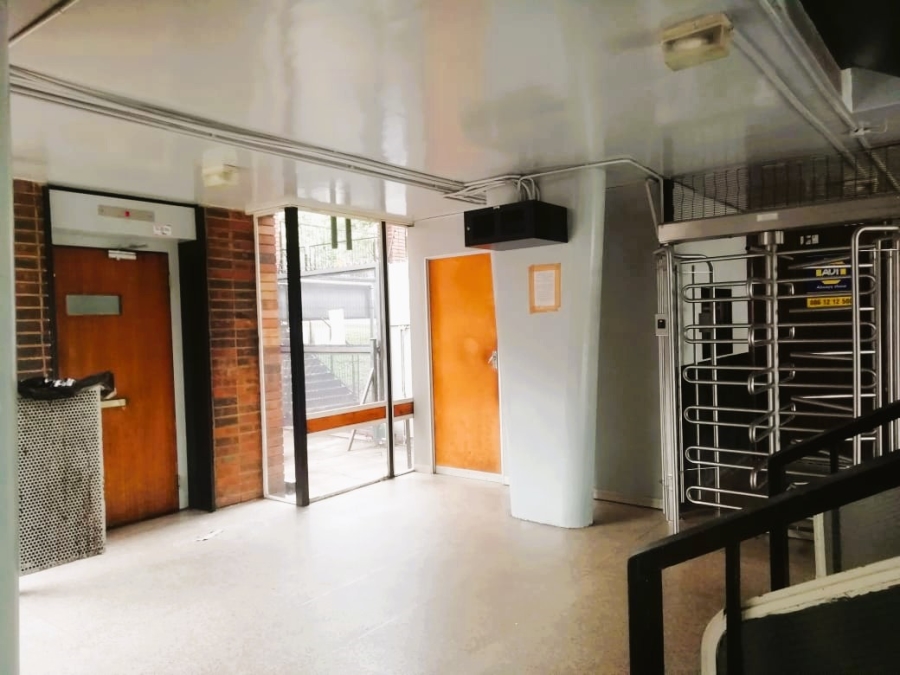 2 Bedroom Property for Sale in Muckleneuk Gauteng