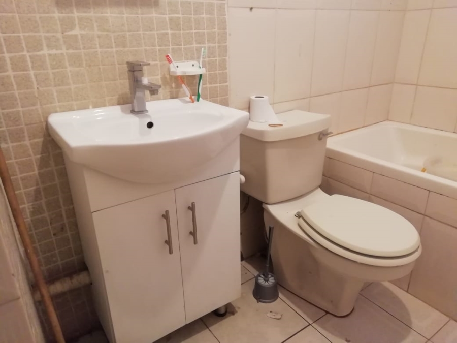 2 Bedroom Property for Sale in Muckleneuk Gauteng