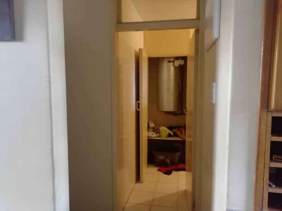 2 Bedroom Property for Sale in Muckleneuk Gauteng