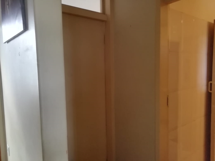 2 Bedroom Property for Sale in Muckleneuk Gauteng