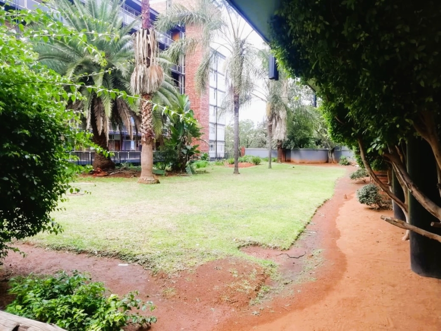 2 Bedroom Property for Sale in Muckleneuk Gauteng