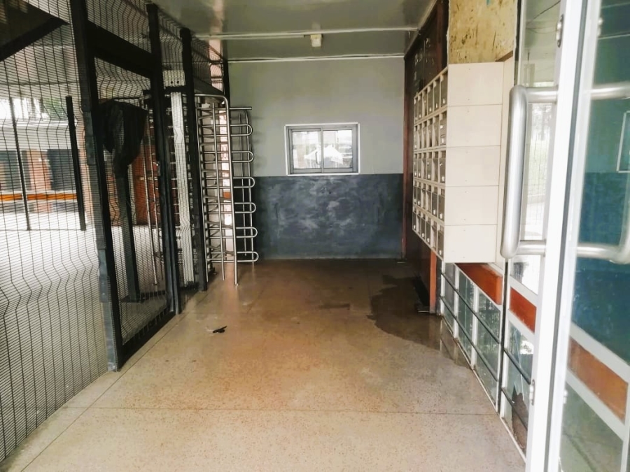 2 Bedroom Property for Sale in Muckleneuk Gauteng
