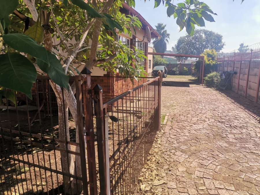 4 Bedroom Property for Sale in Pretoria West Gauteng