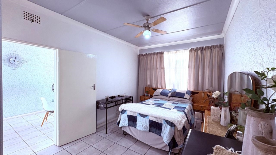 2 Bedroom Property for Sale in Brakpan Central Gauteng