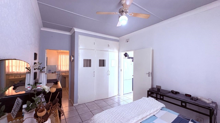 2 Bedroom Property for Sale in Brakpan Central Gauteng