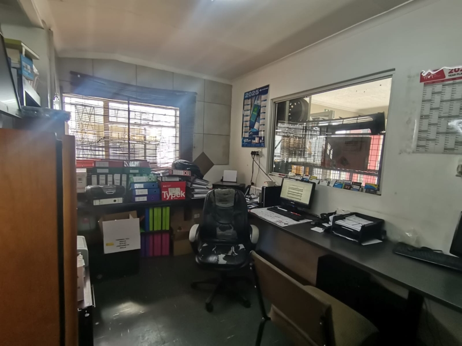 4 Bedroom Property for Sale in Booysens Gauteng