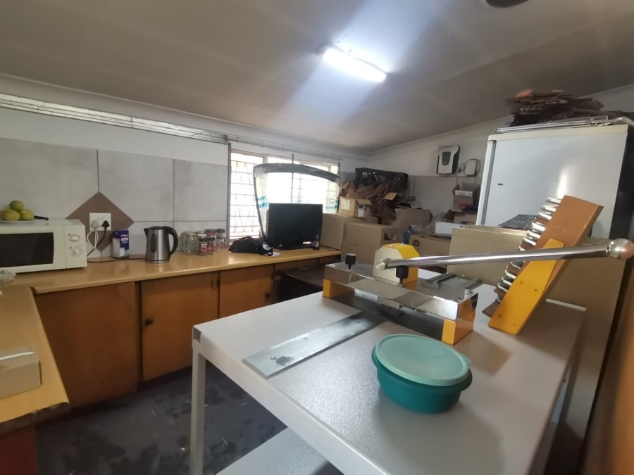 4 Bedroom Property for Sale in Booysens Gauteng