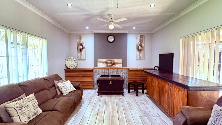 3 Bedroom Property for Sale in Casseldale Gauteng