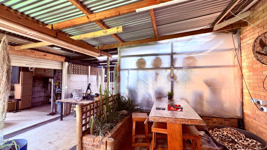 3 Bedroom Property for Sale in Casseldale Gauteng