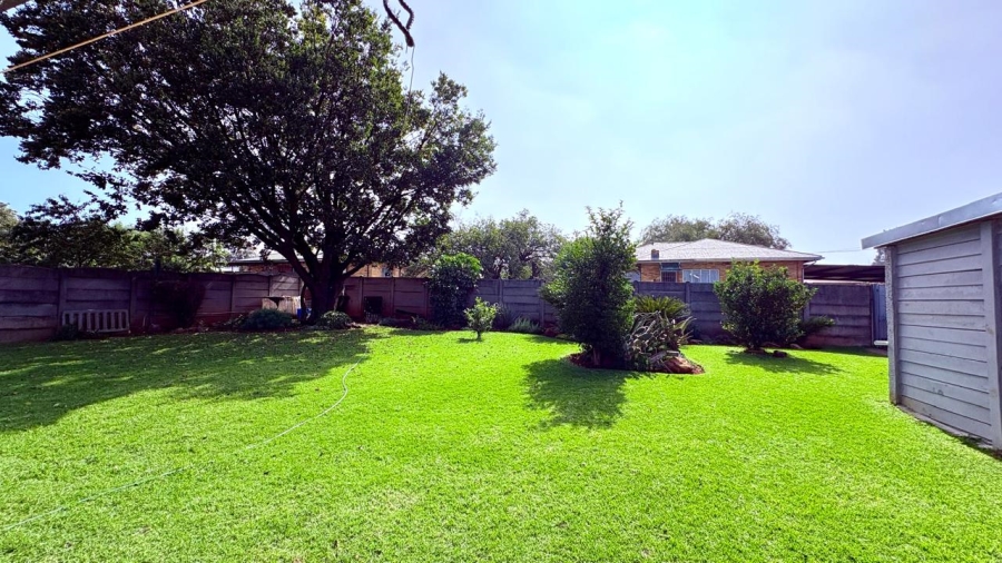 3 Bedroom Property for Sale in Casseldale Gauteng
