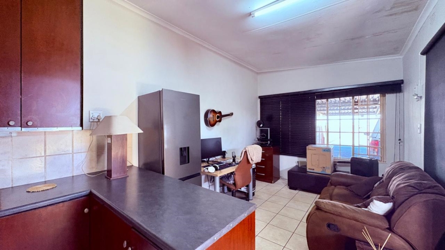 3 Bedroom Property for Sale in Casseldale Gauteng