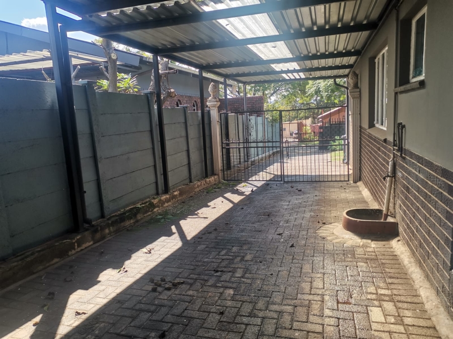 4 Bedroom Property for Sale in Claremont Gauteng