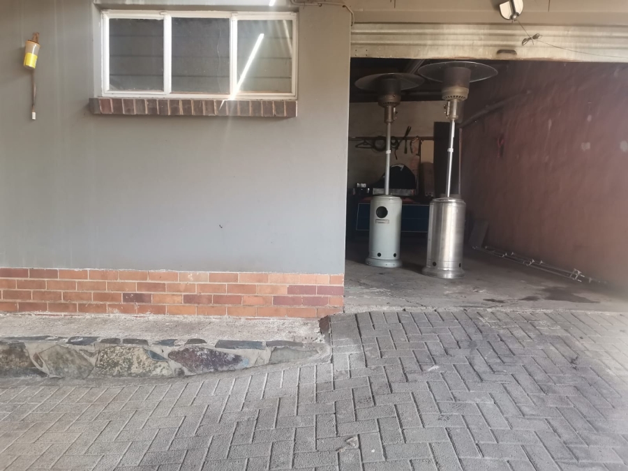 4 Bedroom Property for Sale in Claremont Gauteng