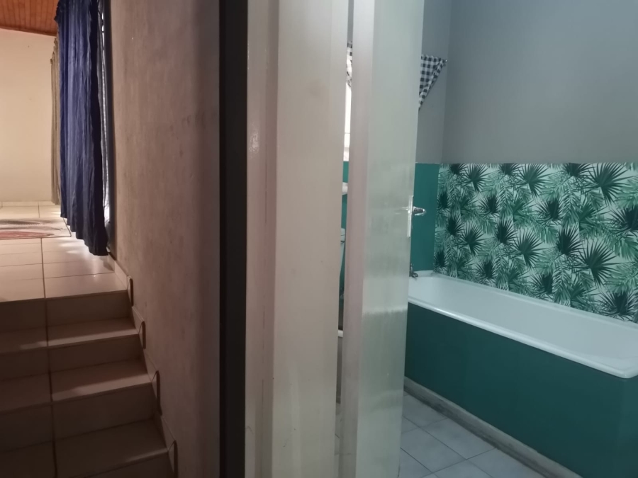 4 Bedroom Property for Sale in Claremont Gauteng
