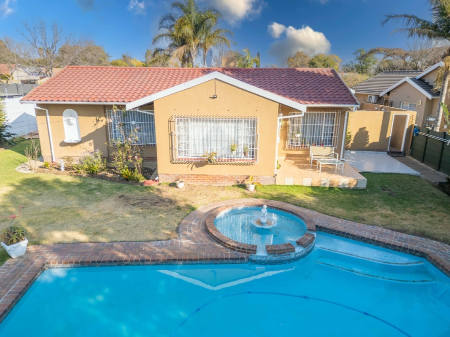 3 Bedroom Property for Sale in Eden Glen Gauteng