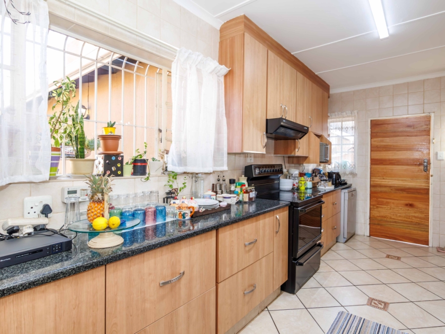 3 Bedroom Property for Sale in Eden Glen Gauteng