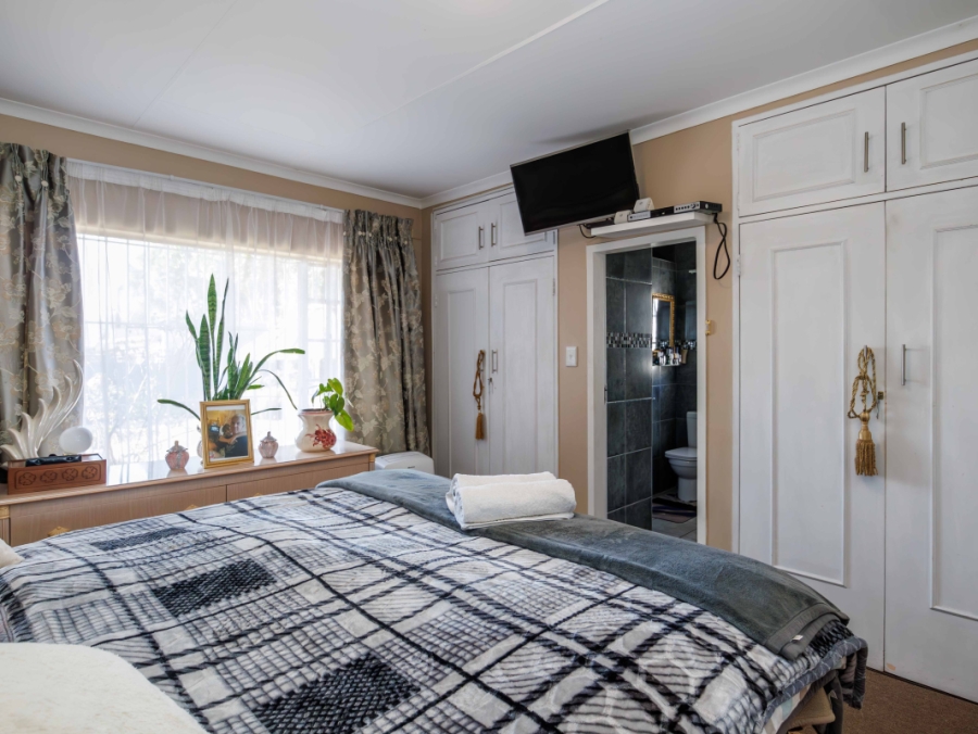 3 Bedroom Property for Sale in Eden Glen Gauteng