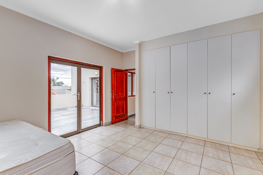 To Let 4 Bedroom Property for Rent in Kyalami Estates Gauteng