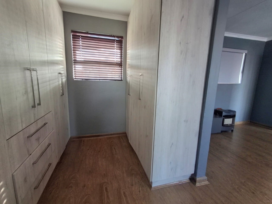 3 Bedroom Property for Sale in Eveleigh Gauteng