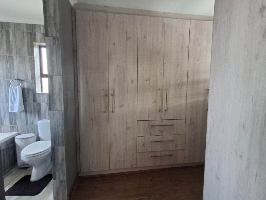 3 Bedroom Property for Sale in Eveleigh Gauteng