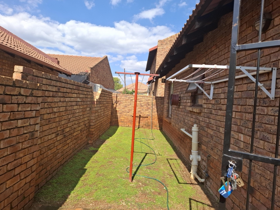 3 Bedroom Property for Sale in New State Areas Gauteng