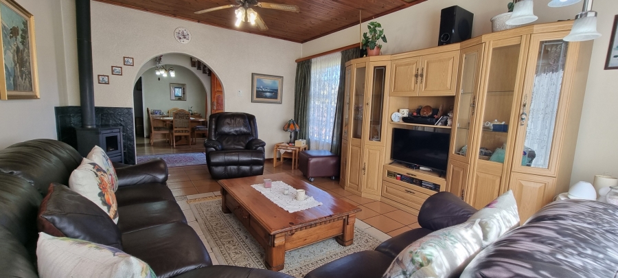 5 Bedroom Property for Sale in Freeway Park Gauteng