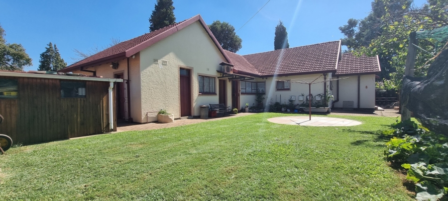 5 Bedroom Property for Sale in Freeway Park Gauteng