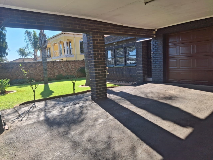3 Bedroom Property for Sale in Sunair Park Gauteng