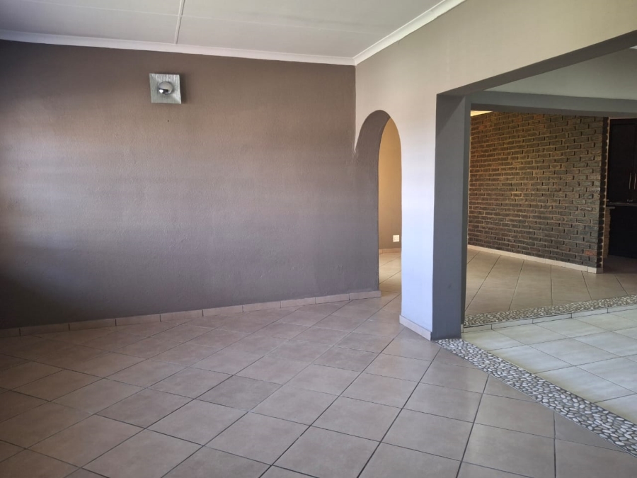 3 Bedroom Property for Sale in Sunair Park Gauteng