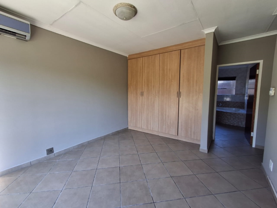 3 Bedroom Property for Sale in Sunair Park Gauteng