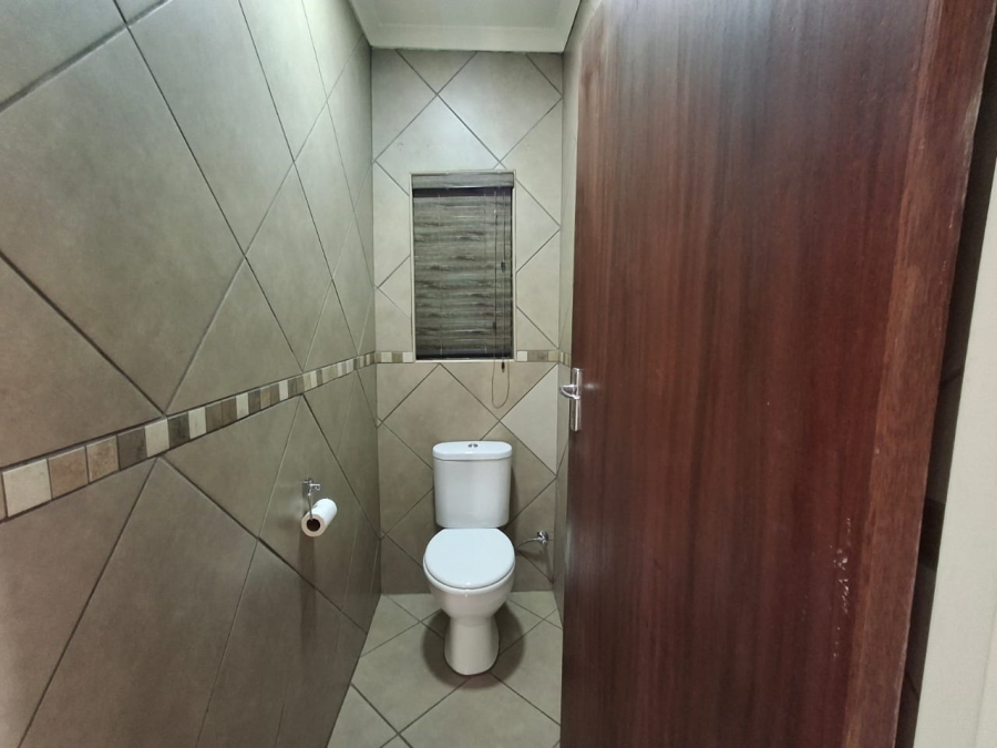 3 Bedroom Property for Sale in Sunair Park Gauteng