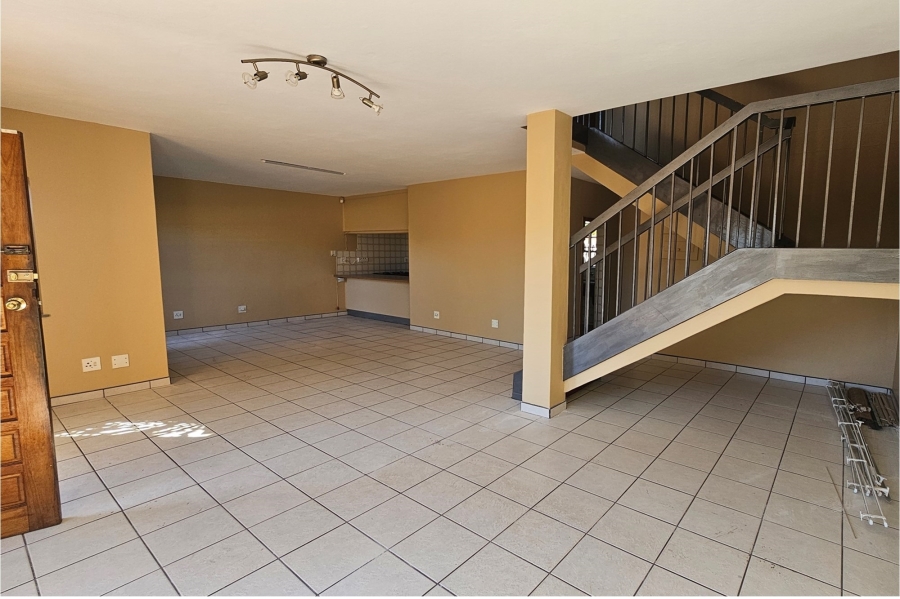 3 Bedroom Property for Sale in Zwartkop Gauteng