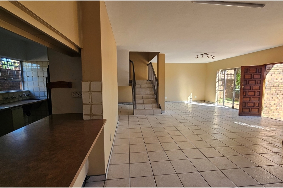 3 Bedroom Property for Sale in Zwartkop Gauteng